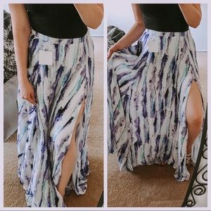 Lulu’s ingenue watercolor print maxi skirt small